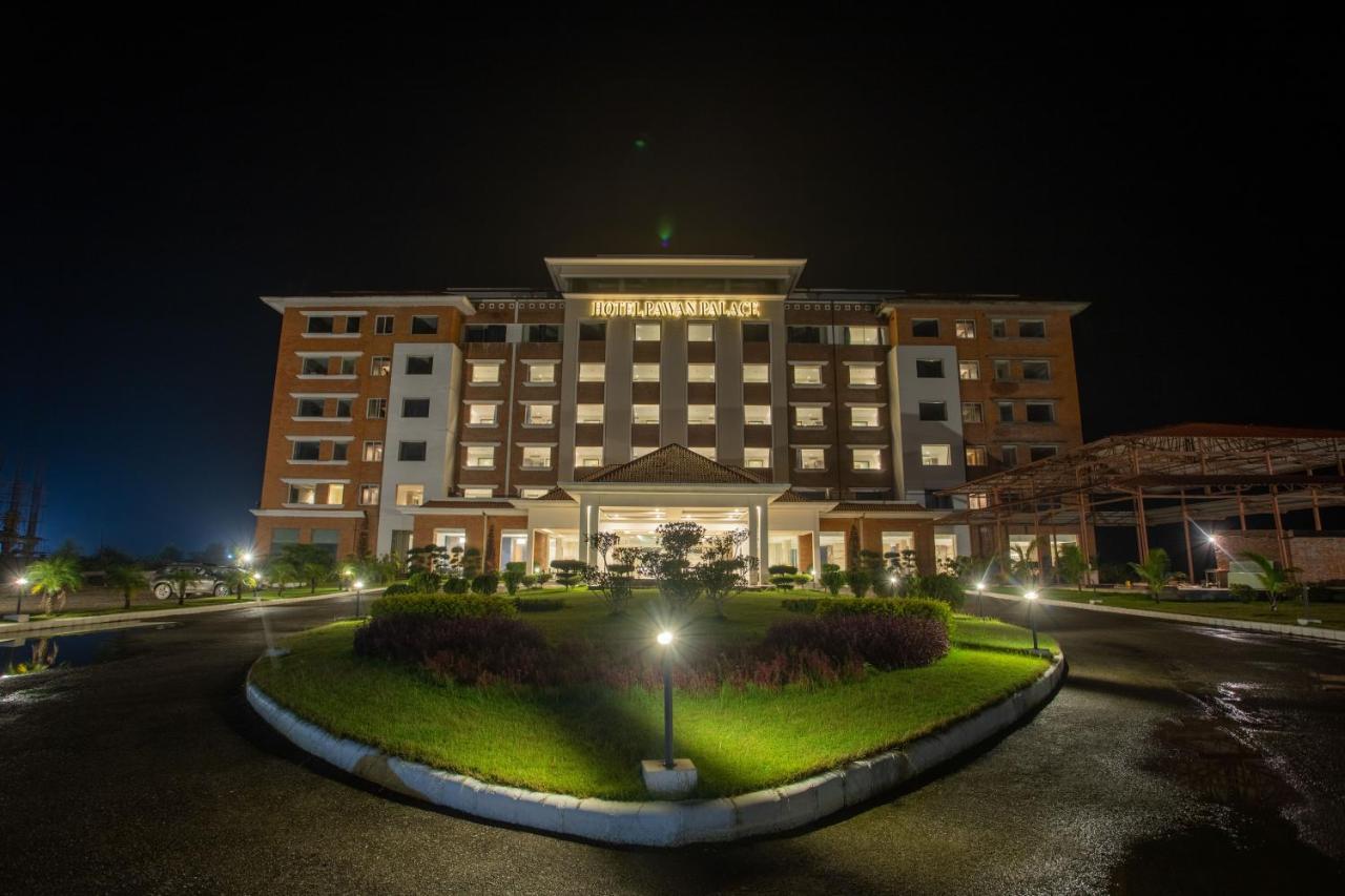 Pawan Palace, Lumbini Екстер'єр фото